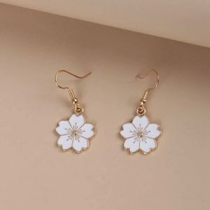 Flower earrings